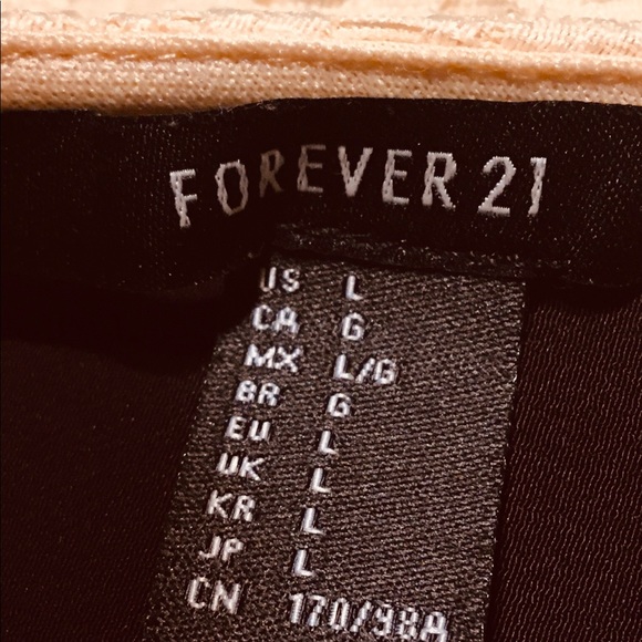 Gorgeous FOREVER 21 Creamy Yellow Lace Dress - Picture 5 of 10